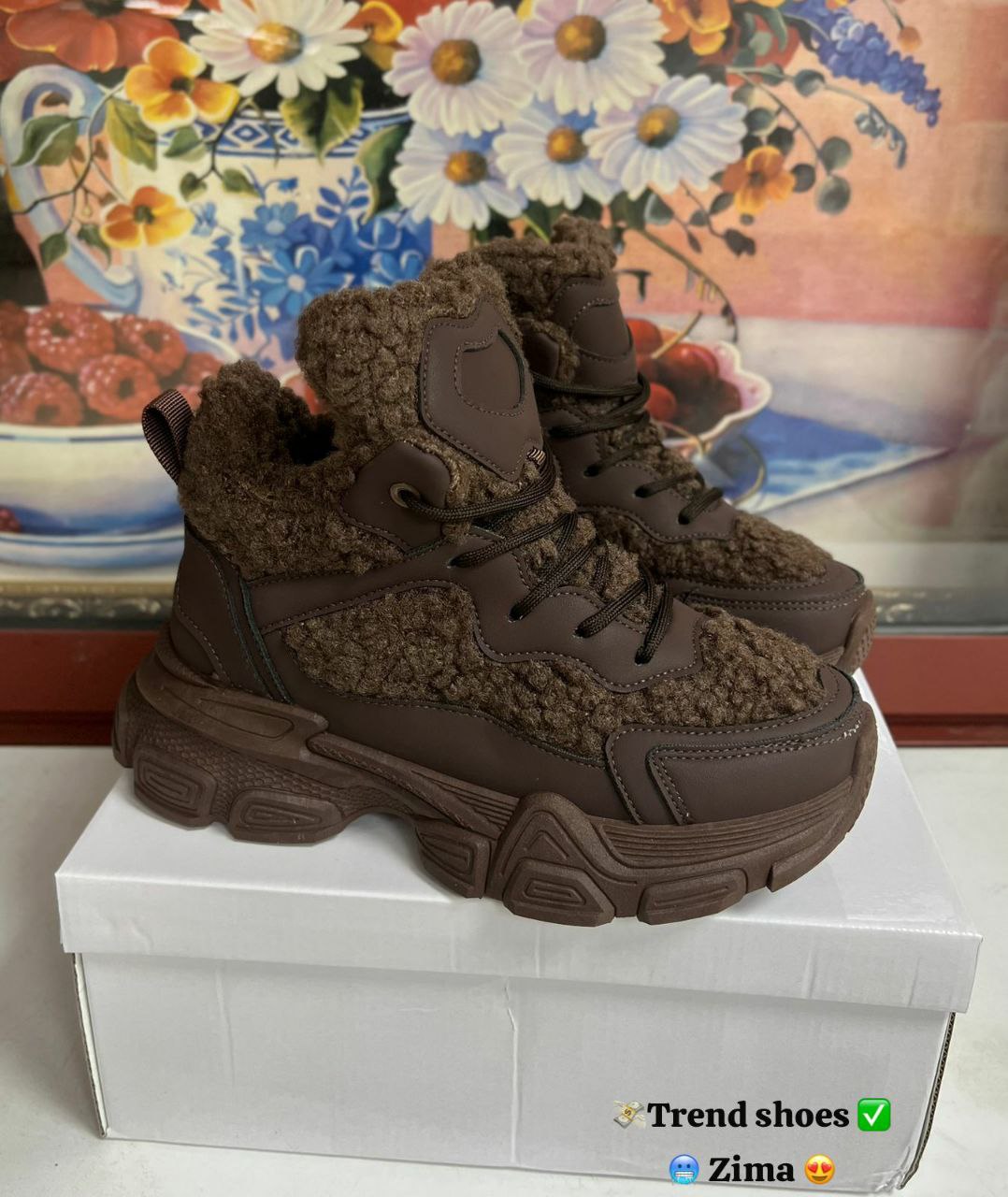 фото зимние женские кроссовки оптом с доставкой