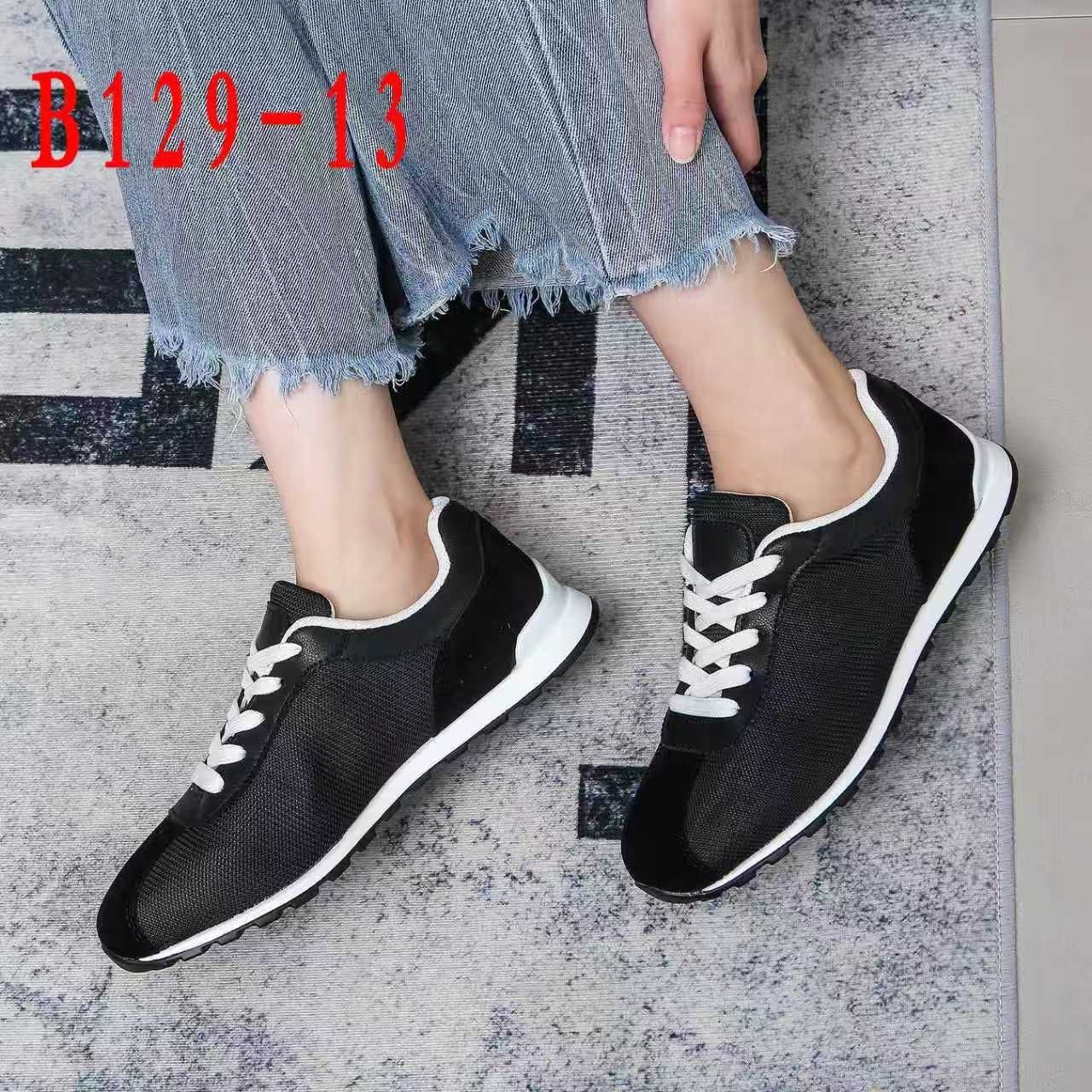 фото весенние женские кроссовки оптом