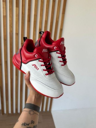 фото весенние женские кроссовки оптом