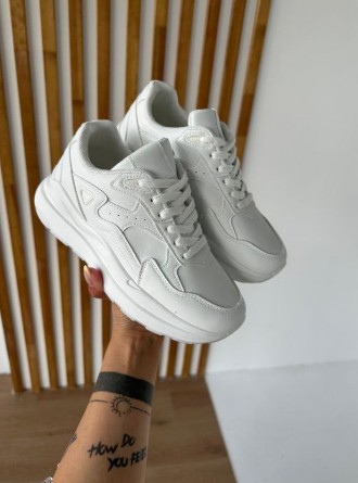 фото весенние женские кроссовки оптом