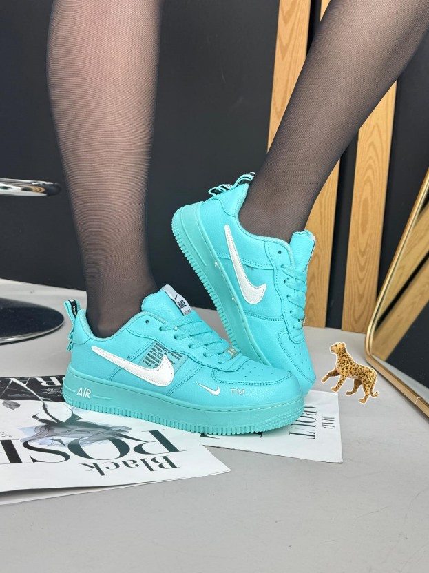 фото зимние женские кроссовки оптом с доставкой