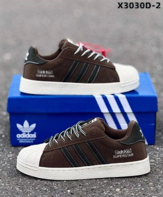 фото весенние женские кроссовки оптом