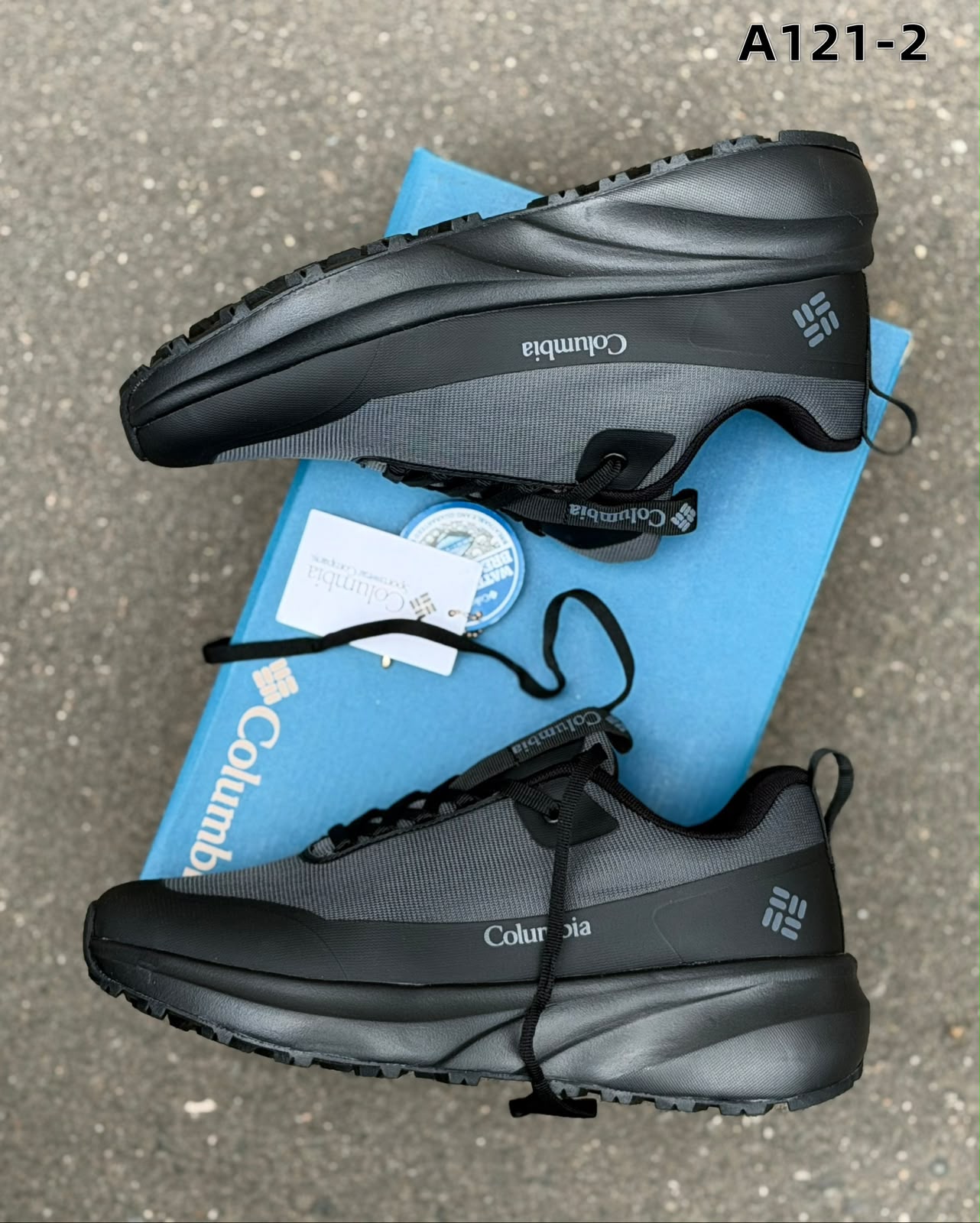 фото мужские осенние кроссовки columbia 655403 оптом