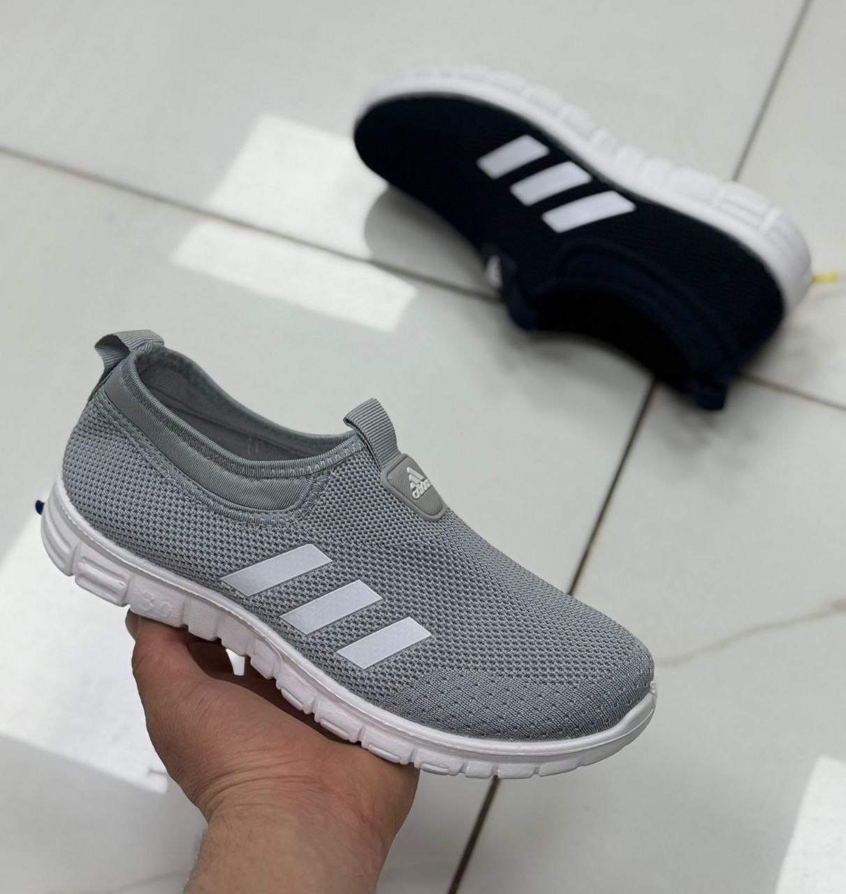 фото весенние женские кроссовки оптом