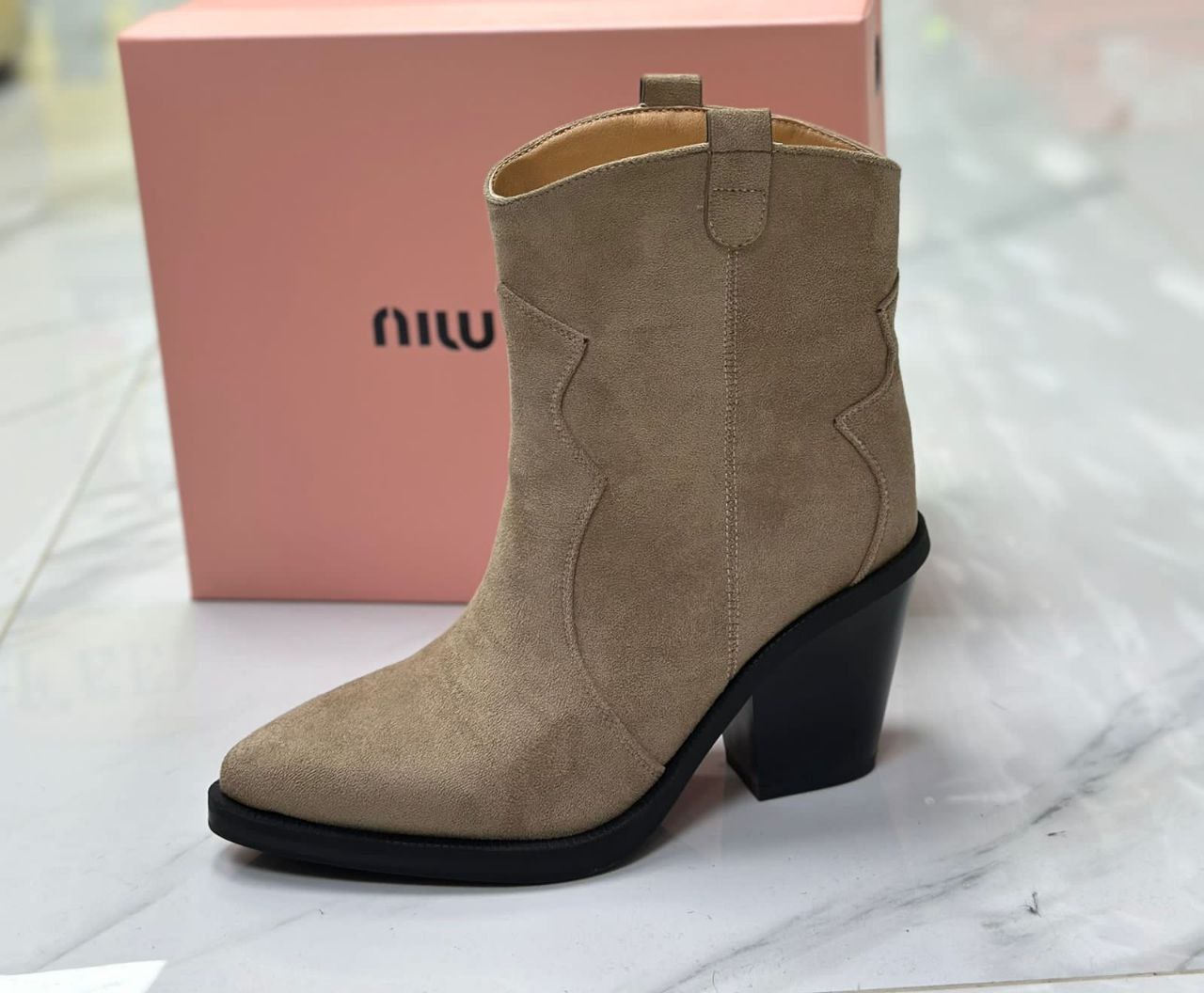 фото весенние женские ботинки оптом