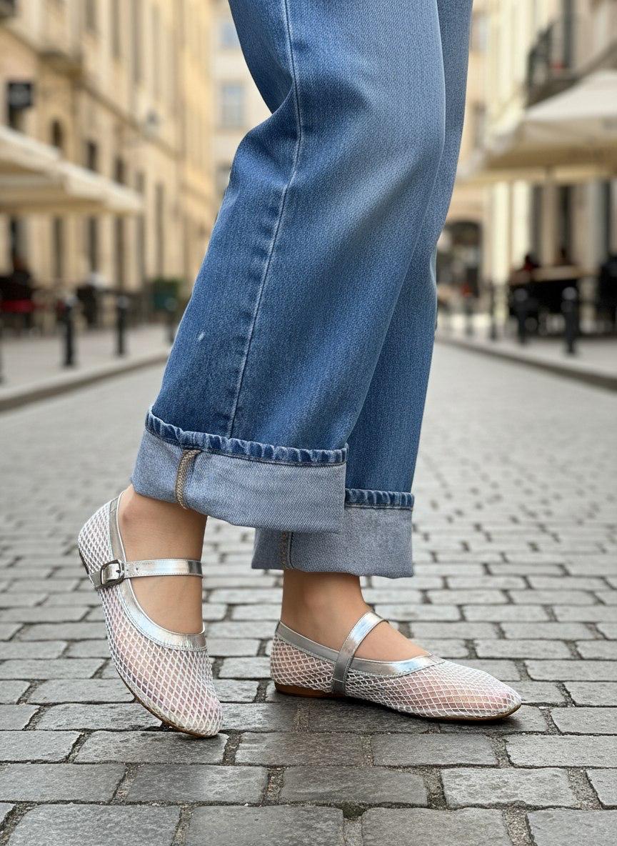 фото женские весенние туфли с декоративными стразами 229647 оптом Москва