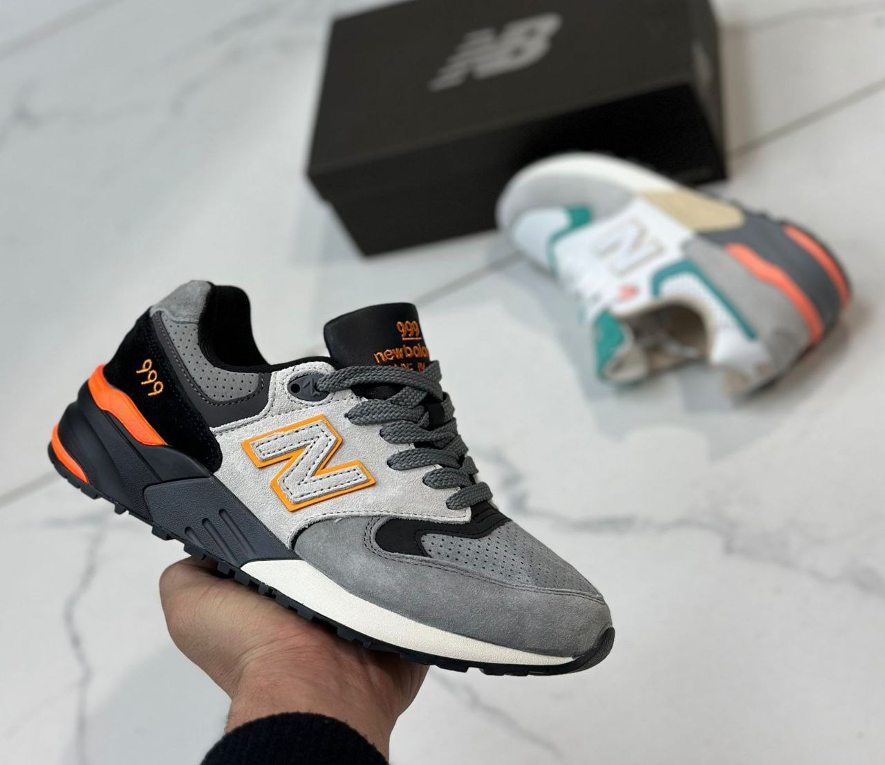 фото весенние женские кроссовки оптом