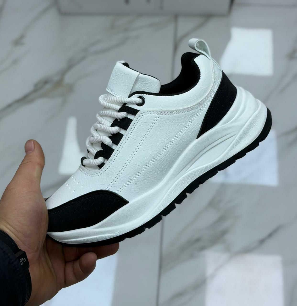 фото осенние женские кроссовки опт в России