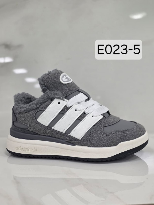 фото зимние женские кроссовки оптом с доставкой