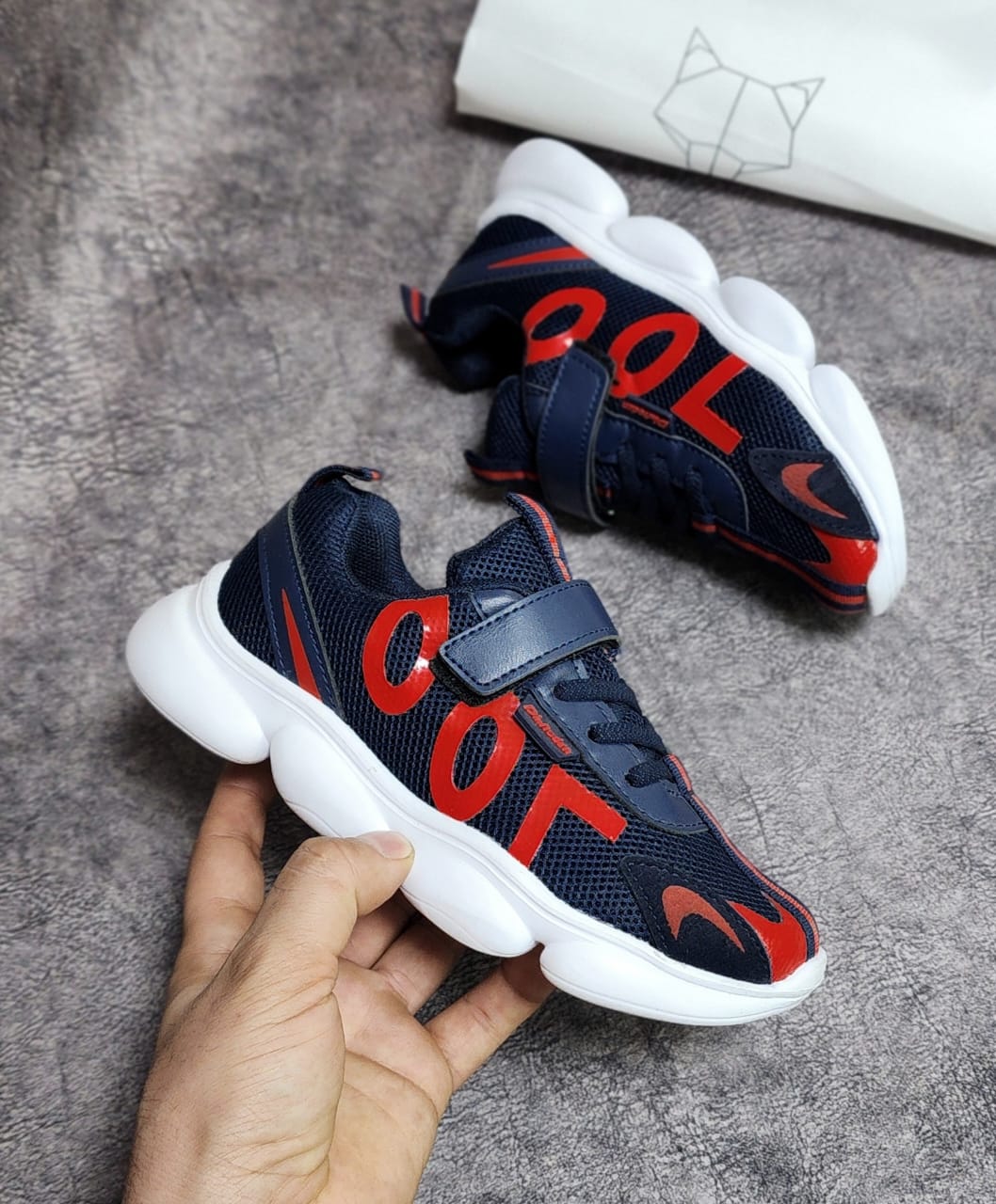 фото весенние кроссовки для мальчиков оптом