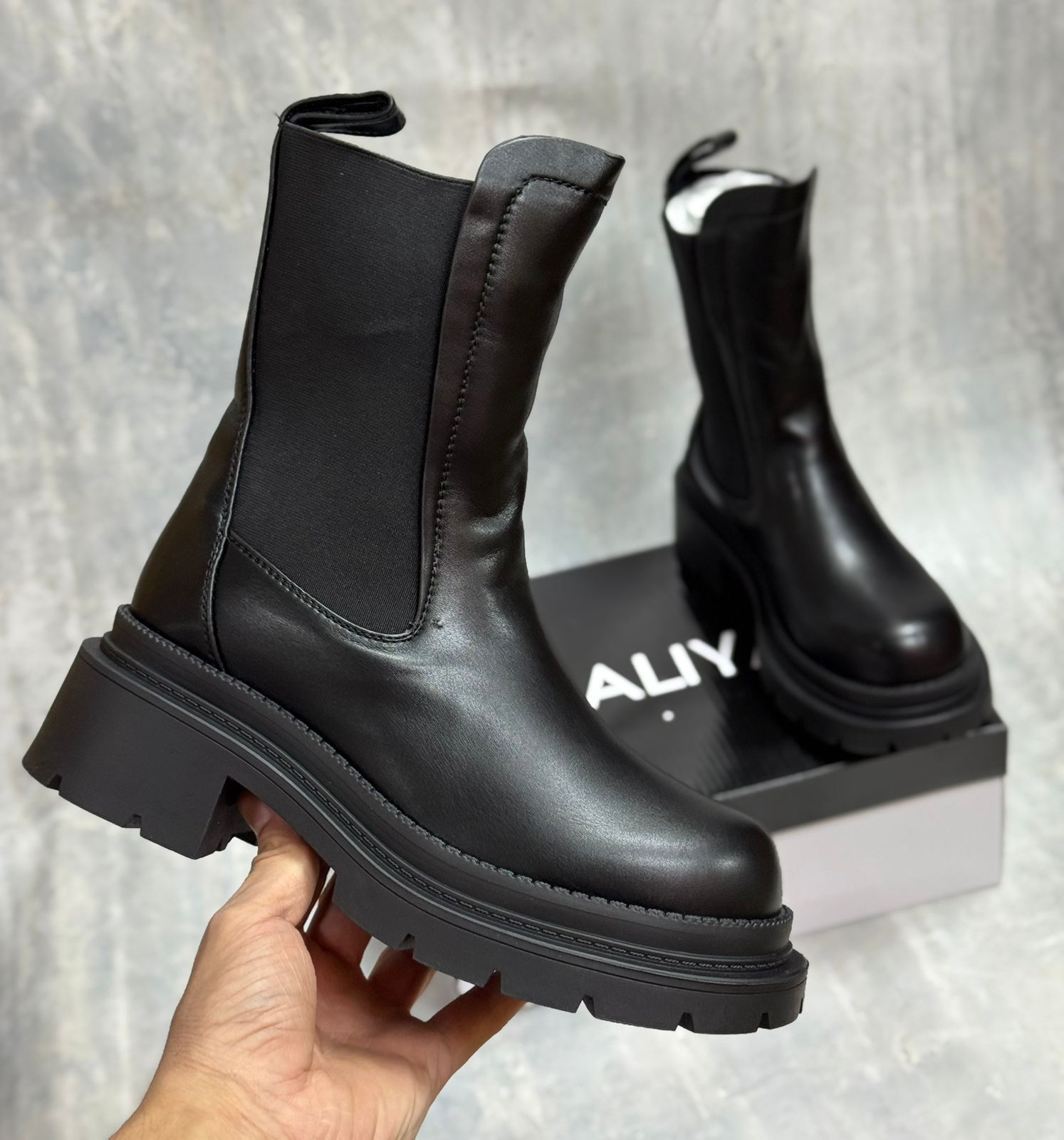 фото зимние женские ботинки оптом от производителя