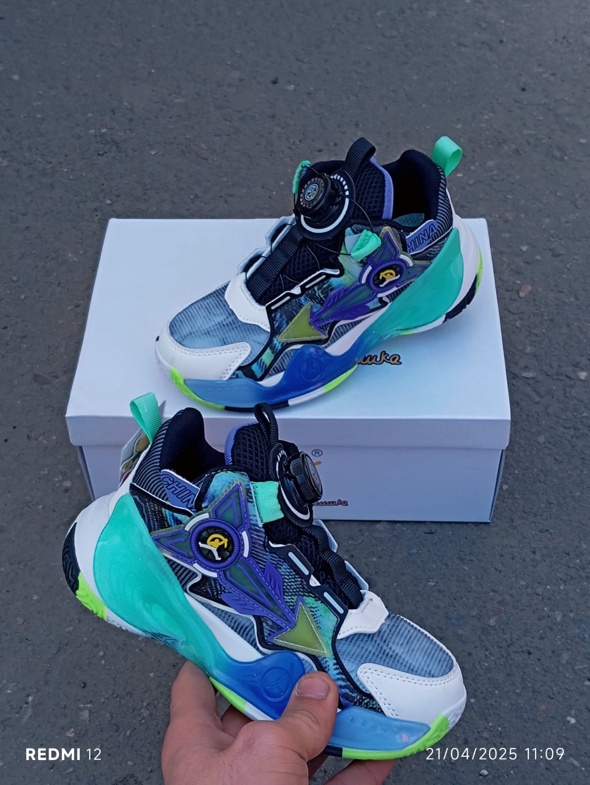 фото весенние кроссовки для мальчиков оптом