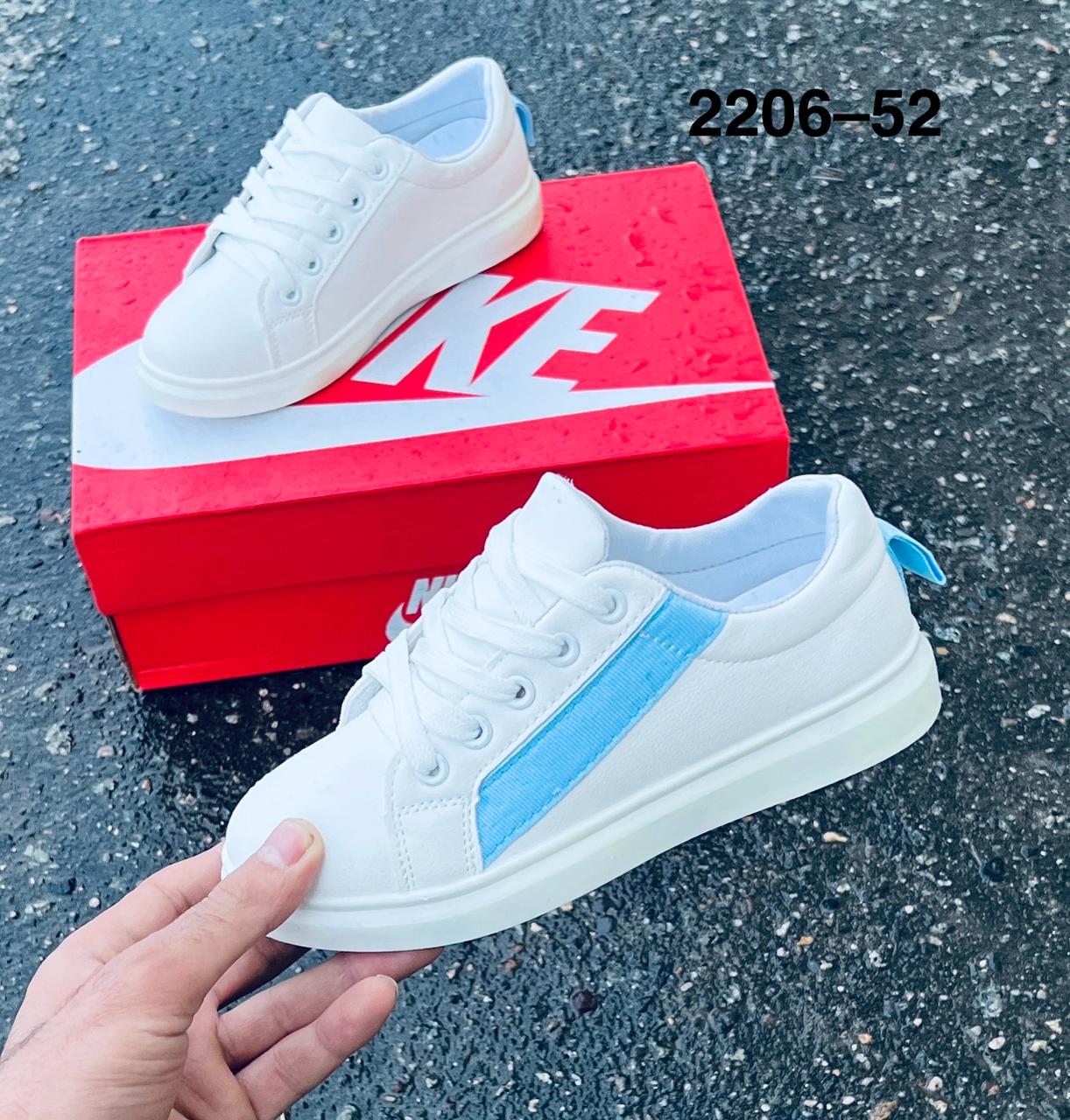 фото весенние кроссовки для девочек оптом