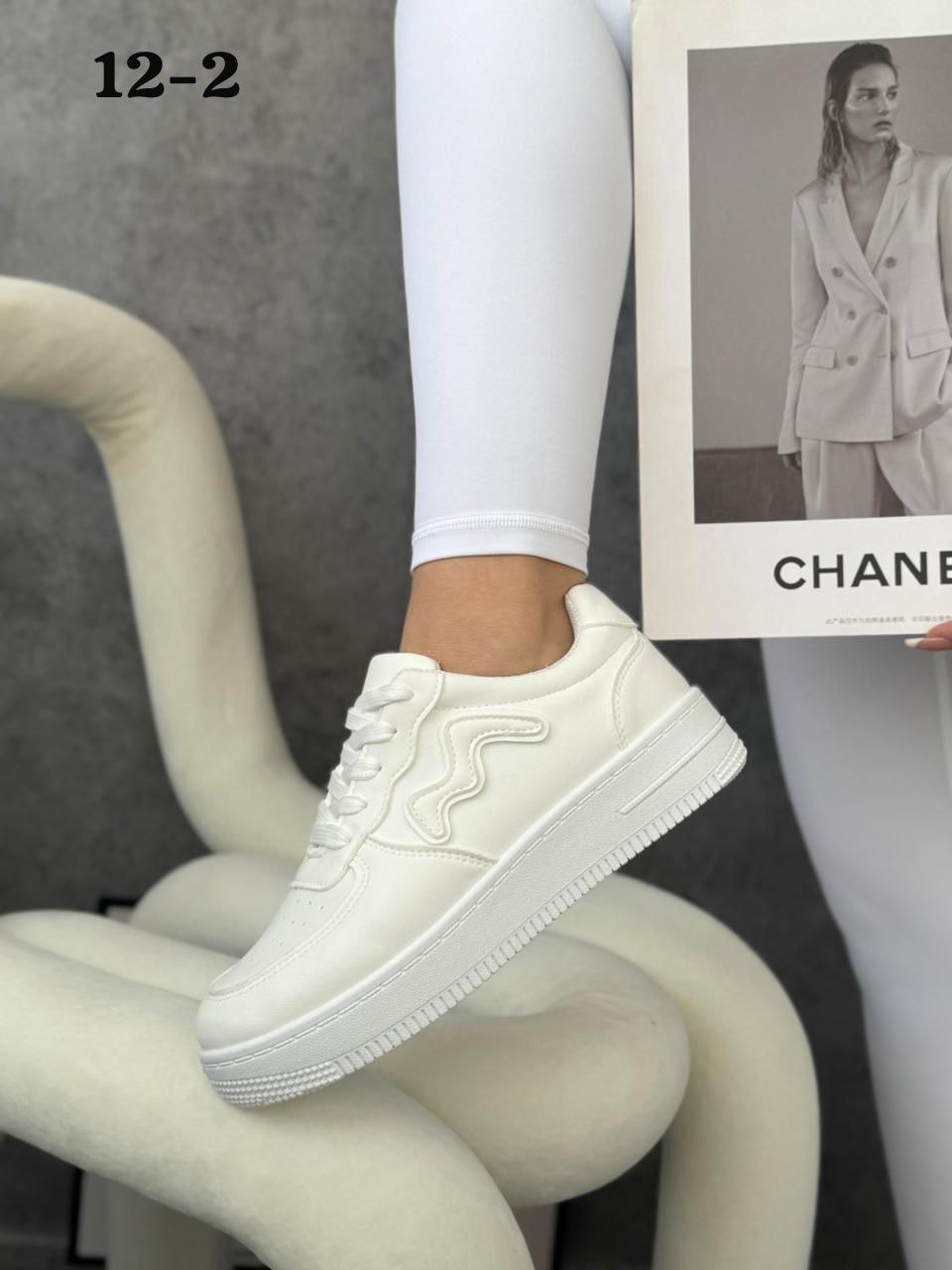 фото весенние женские кроссовки оптом