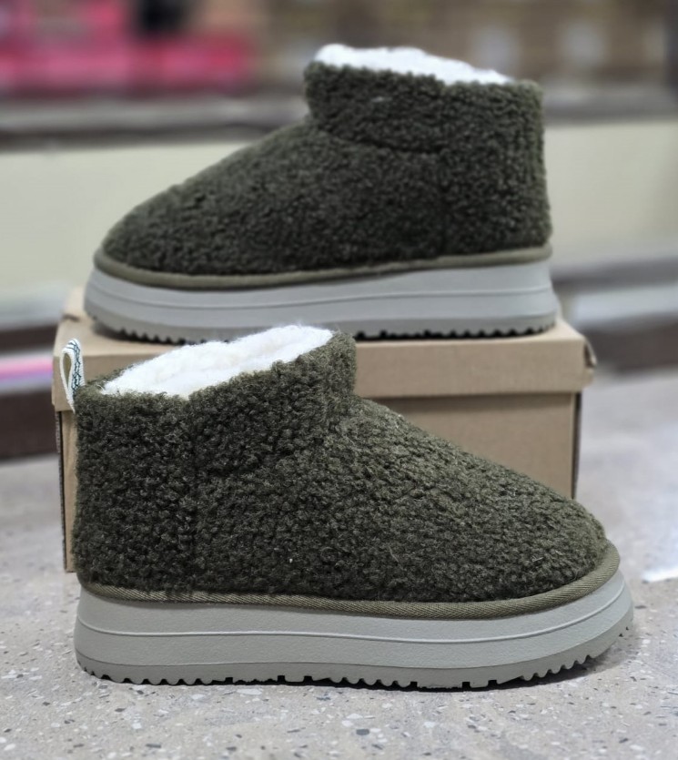 фото зимние женские угги оптом