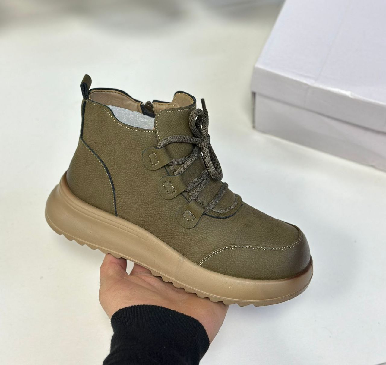 фото весенние женские ботинки оптом