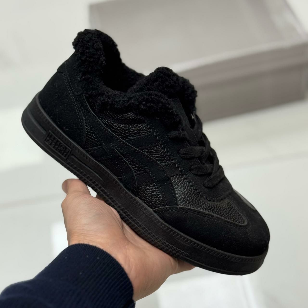 фото зимние женские кроссовки оптом с доставкой