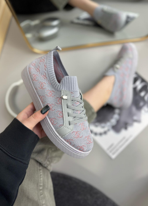 фото весенние женские слипоны оптом