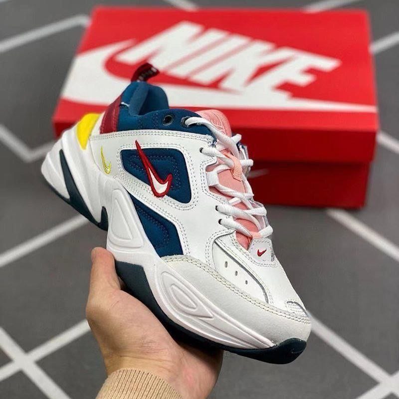 фото весенние женские кроссовки оптом