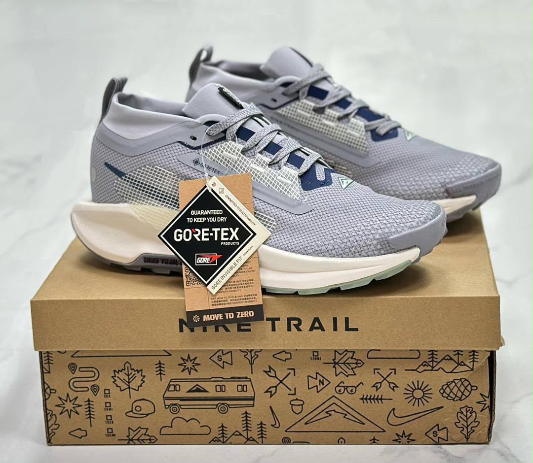 фото мужские осенние кроссовки с технологией gore-tex 912703 оптом