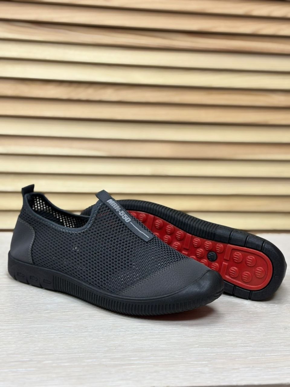 фото весенние мужские кроссовки оптом с доставкой