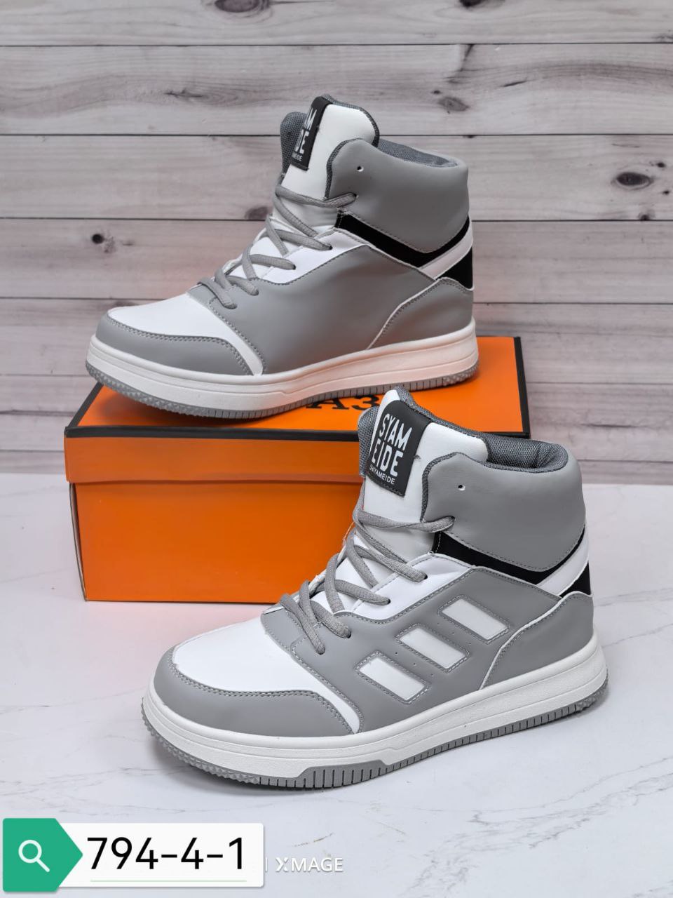 фото весенние женские кроссовки оптом