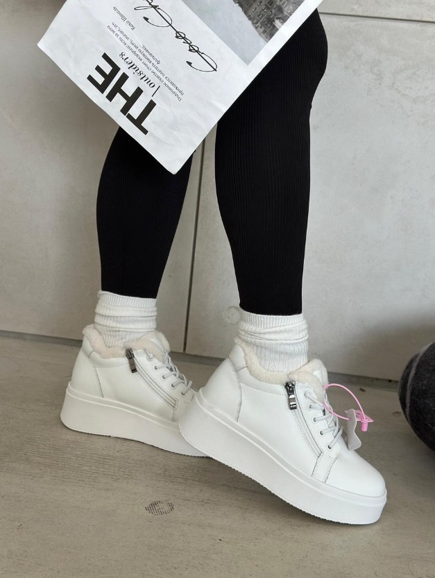 фото зимние женские кроссовки оптом с доставкой