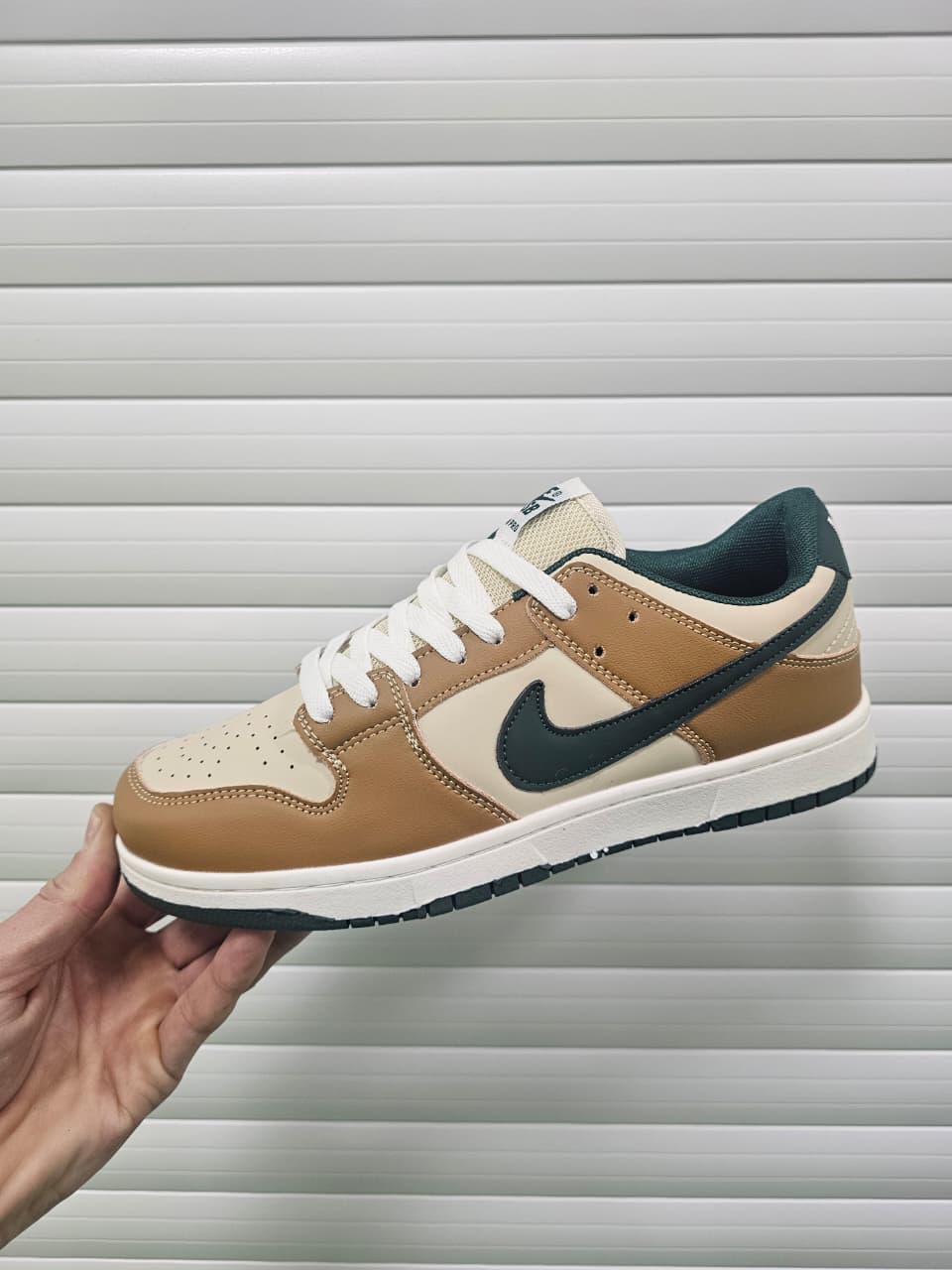 фото весенние мужские кроссовки оптом с доставкой