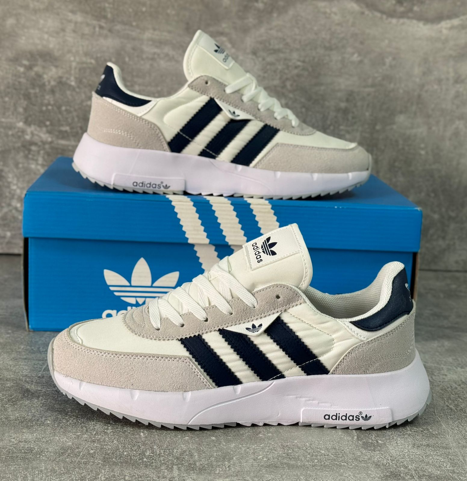 фото Мужские весенние кроссовки Adidas 120829 оптом с доставкой