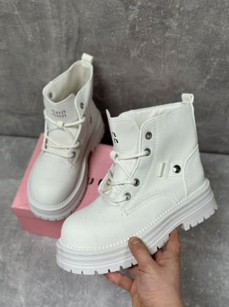 фото весенние женские ботинки оптом