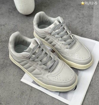 фото весенние женские кроссовки оптом