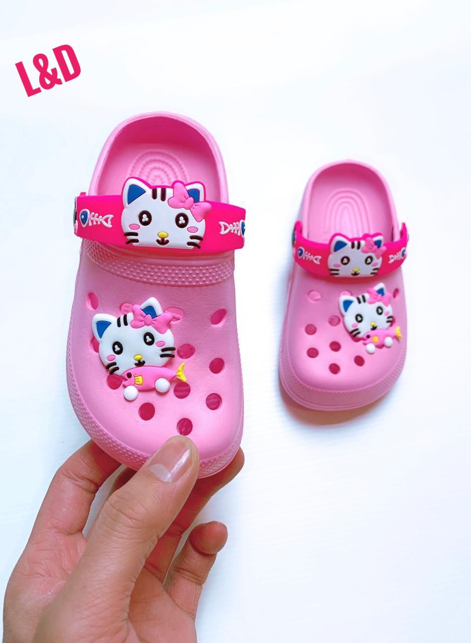 картинка Детские летние шлепанцы с принтом Hello Kitty 689394 от магазина Одежда+