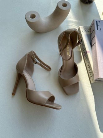 фото весенние женские босоножки оптом