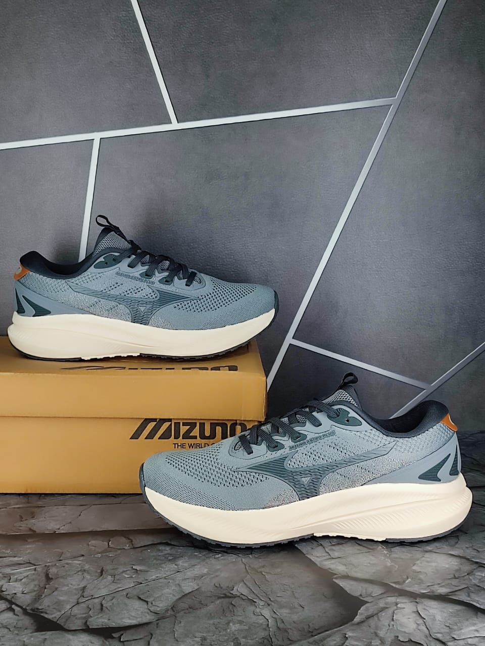 фото Мужские кроссовки Mizuno 144179 оптом с доставкой