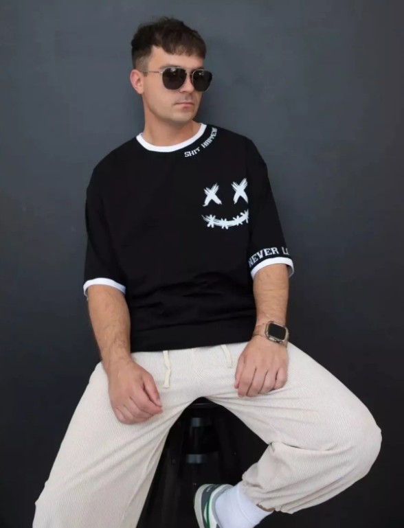 картинка Футболка от магазина Одежда+