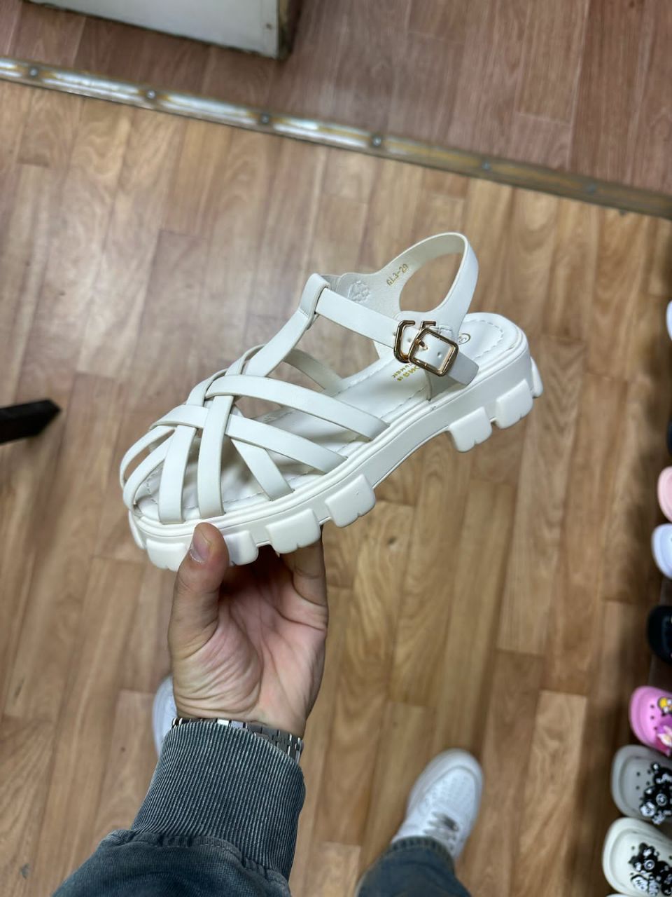 фото летние босоножки для девочек оптом