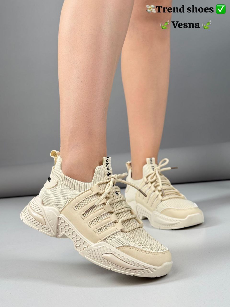 фото весенние женские кроссовки оптом