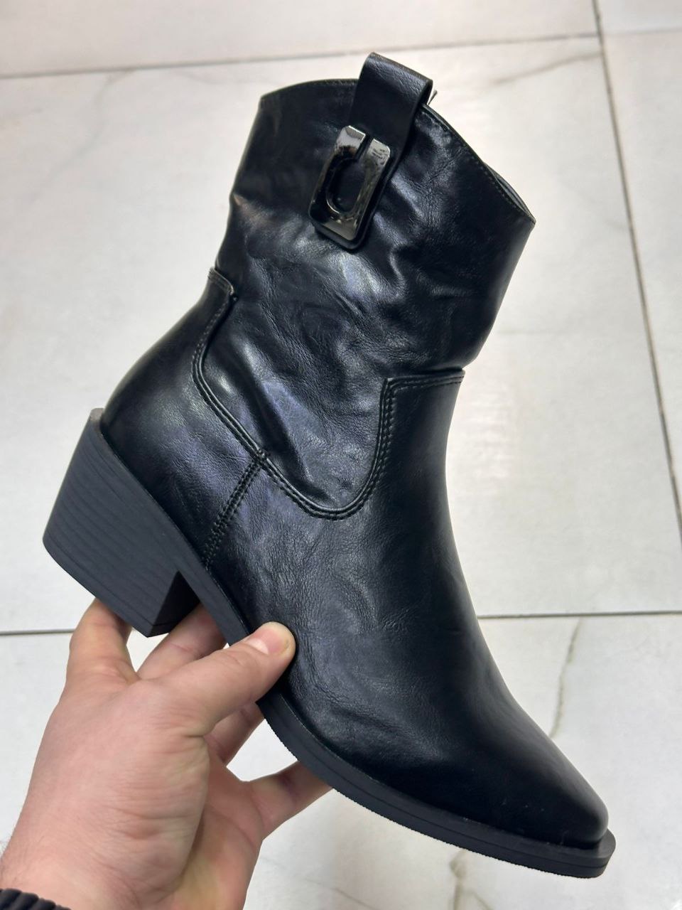 фото весенние женские ботинки оптом