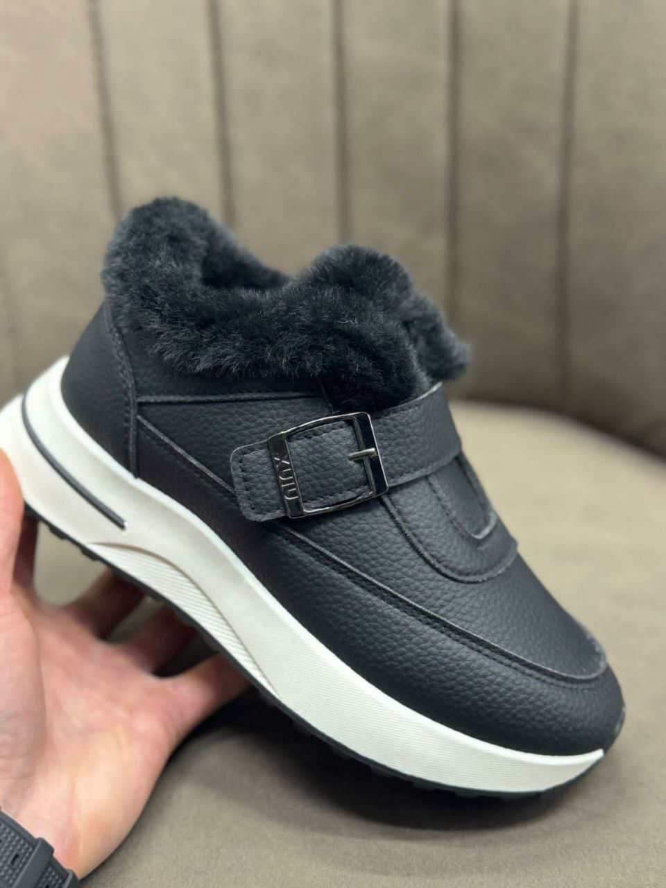 фото зимние женские кроссовки оптом с доставкой