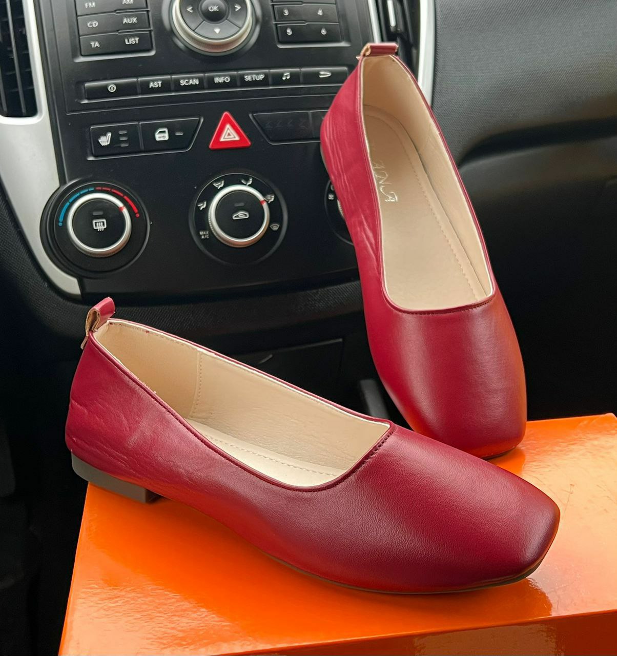 фото осенние женские туфли оптом от магазина МаринаОбувь