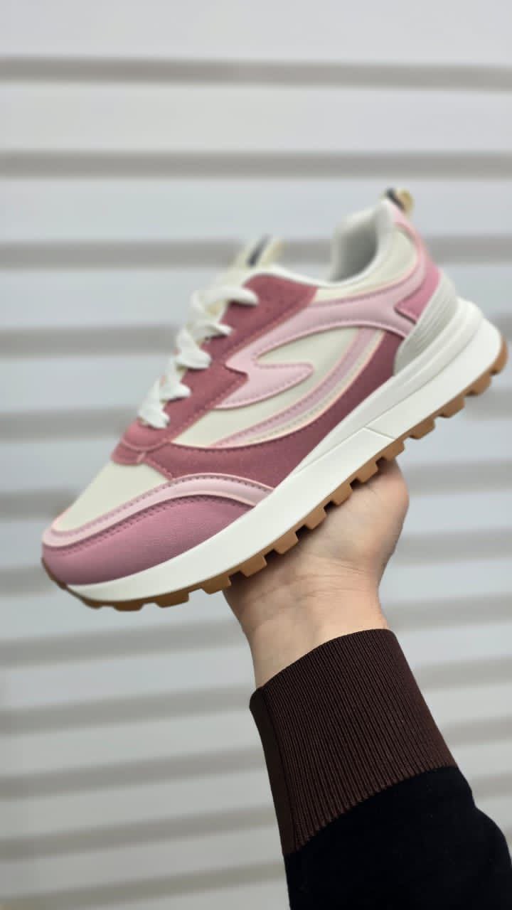 фото весенние женские кроссовки оптом