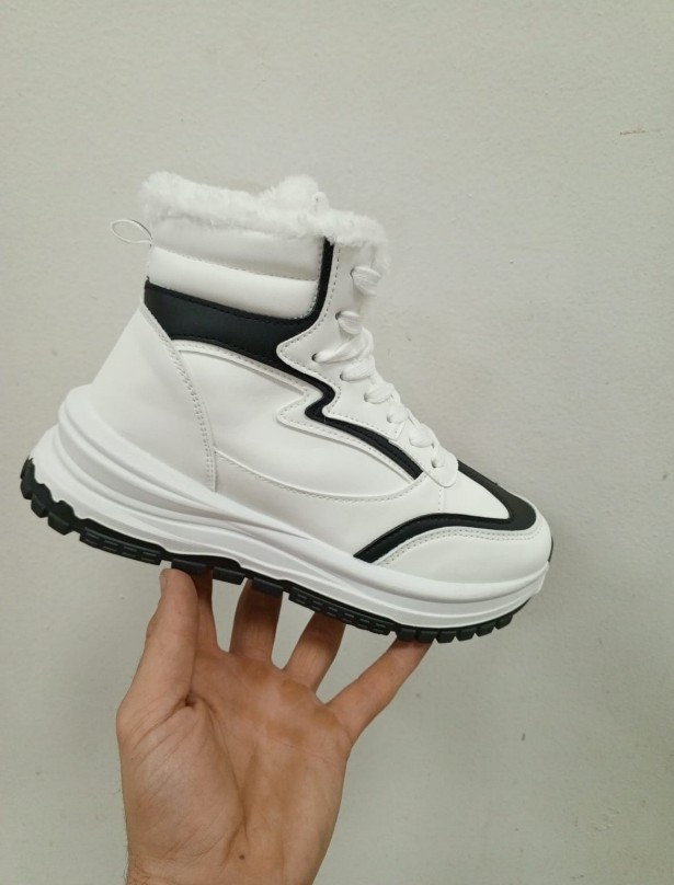 фото зимние женские кроссовки оптом с доставкой