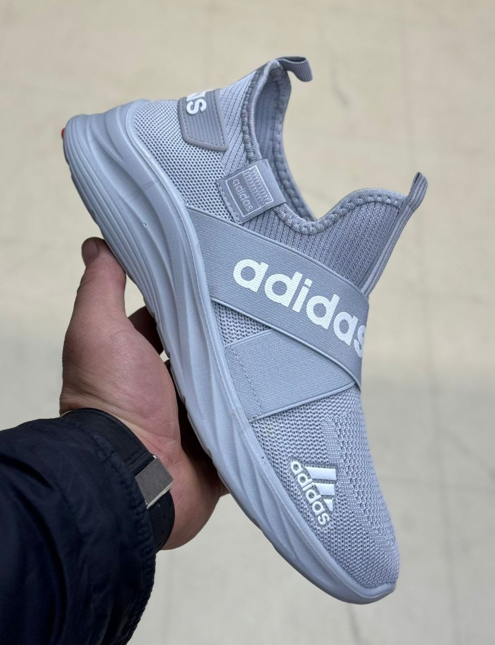 фото весенние мужские кроссовки оптом с доставкой