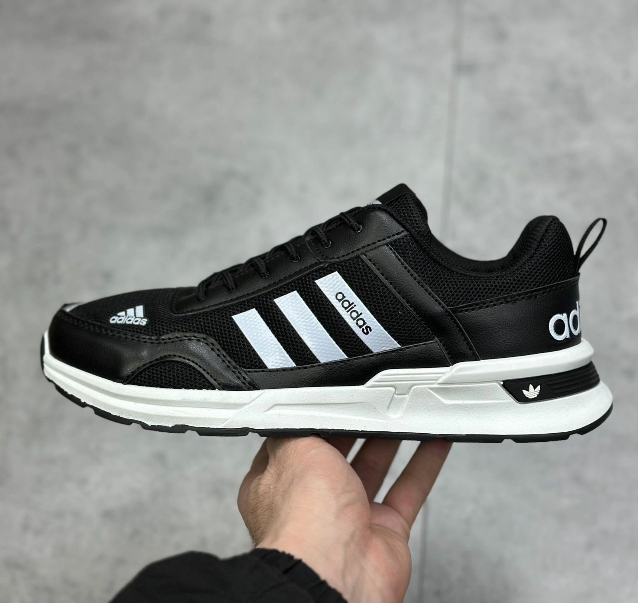 фото весенние мужские кроссовки оптом с доставкой