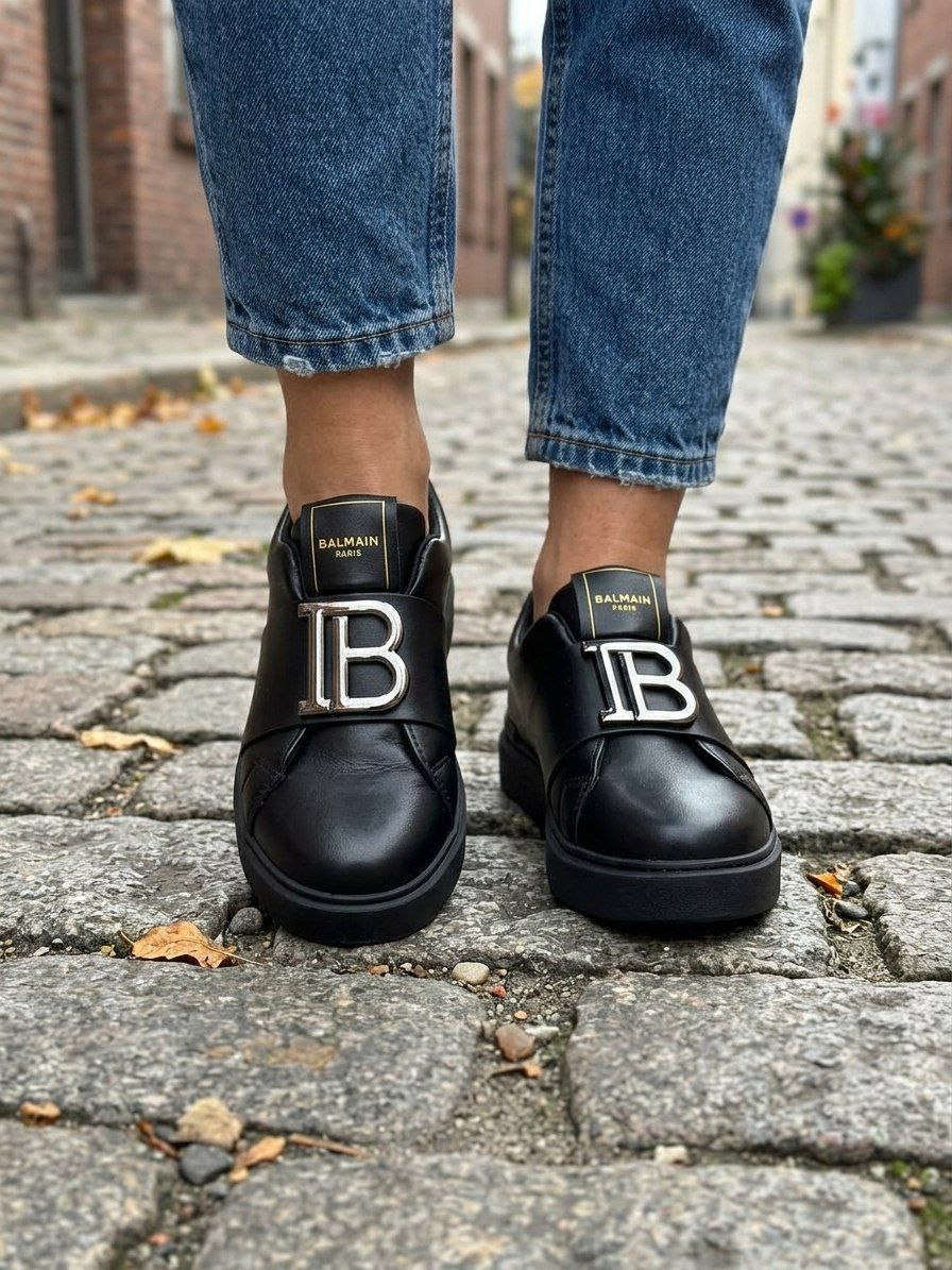 фото весенние женские кроссовки оптом