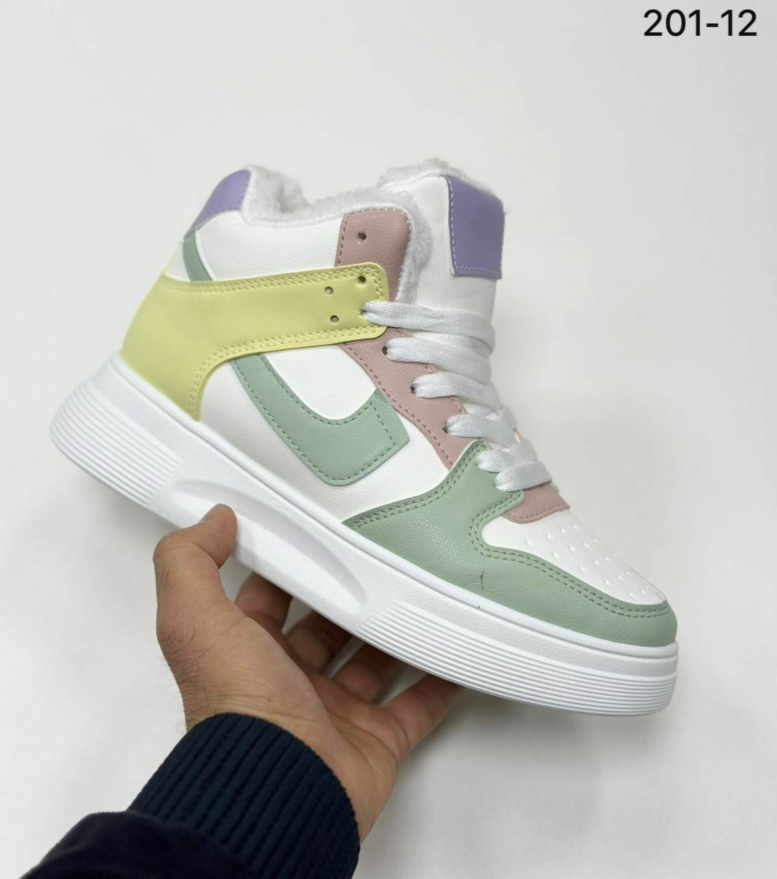 фото зимние женские кроссовки оптом с доставкой