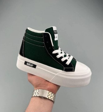 фото весенние женские кроссовки оптом