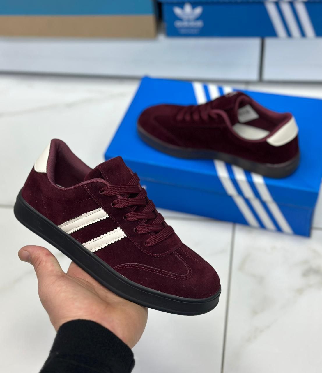 фото весенние женские кроссовки оптом