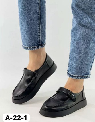 фото весенние женские лоферы оптом