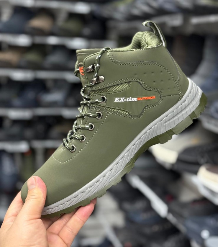 фото зимние мужские кроссовки оптом